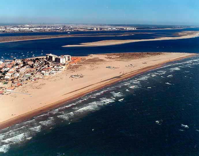 شقة Atico Con Vistas A La Ria De Punta Umbría المظهر الخارجي الصورة